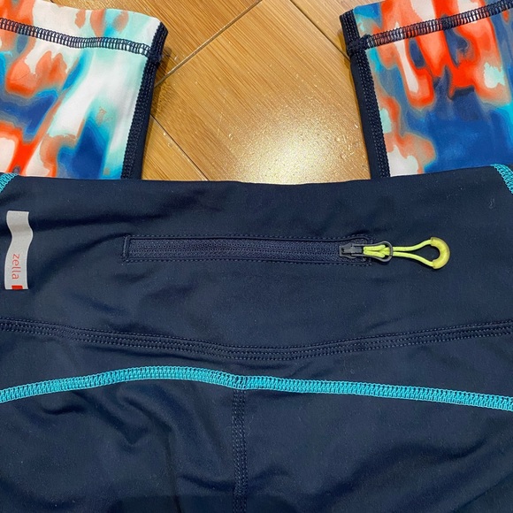 Zella Abstract Pattern Leggings with Pocket and Drawstring (s) - Picture 3 of 4